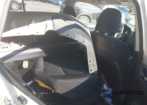 2014 Subaru Xv Crosstrek 2.0I Premium z USA, uszkodzony, nr VIN JF2GPACC8E9335646